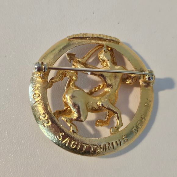 Vintage Park Lane Gold Sagittarius Zodiac Brooch Pin - Picture 3 of 6